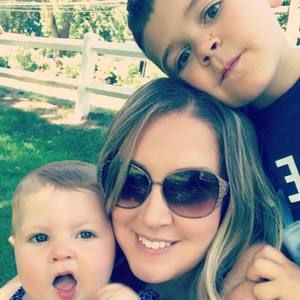 Meet your Posher, Lauren